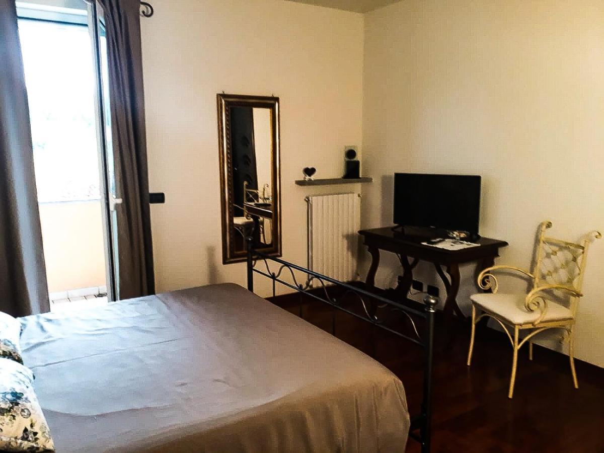 Bed and Breakfast Acero Rosso Pianfei Exterior foto